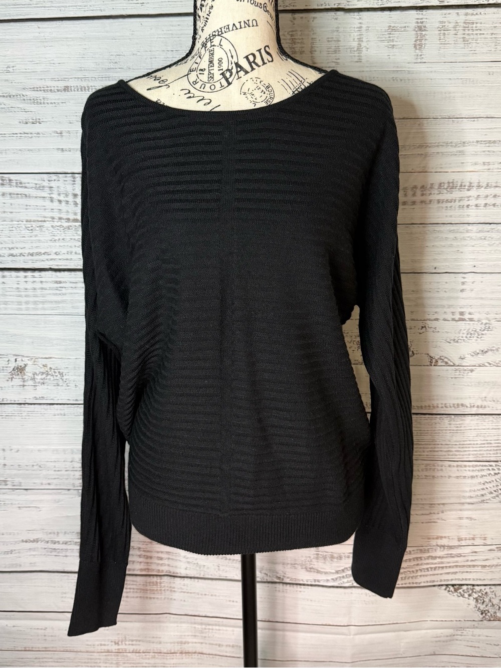 New York & Company Black Ribbed Boatneck Sweater size large